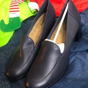 Trotters navy shoes
